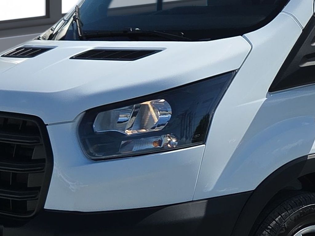 Ford Transit 2025
