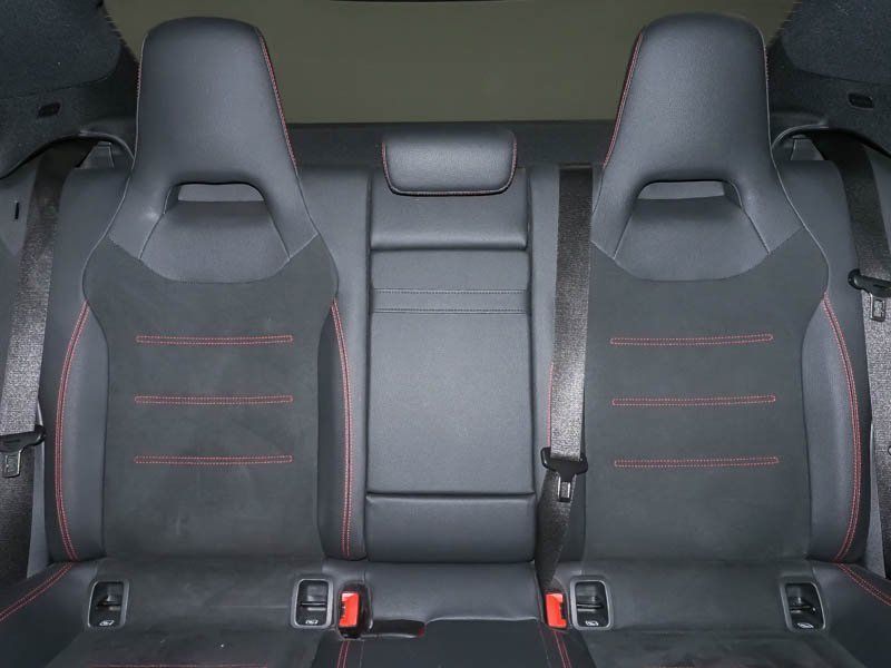 Mercedes-Benz CLA 200 2024
