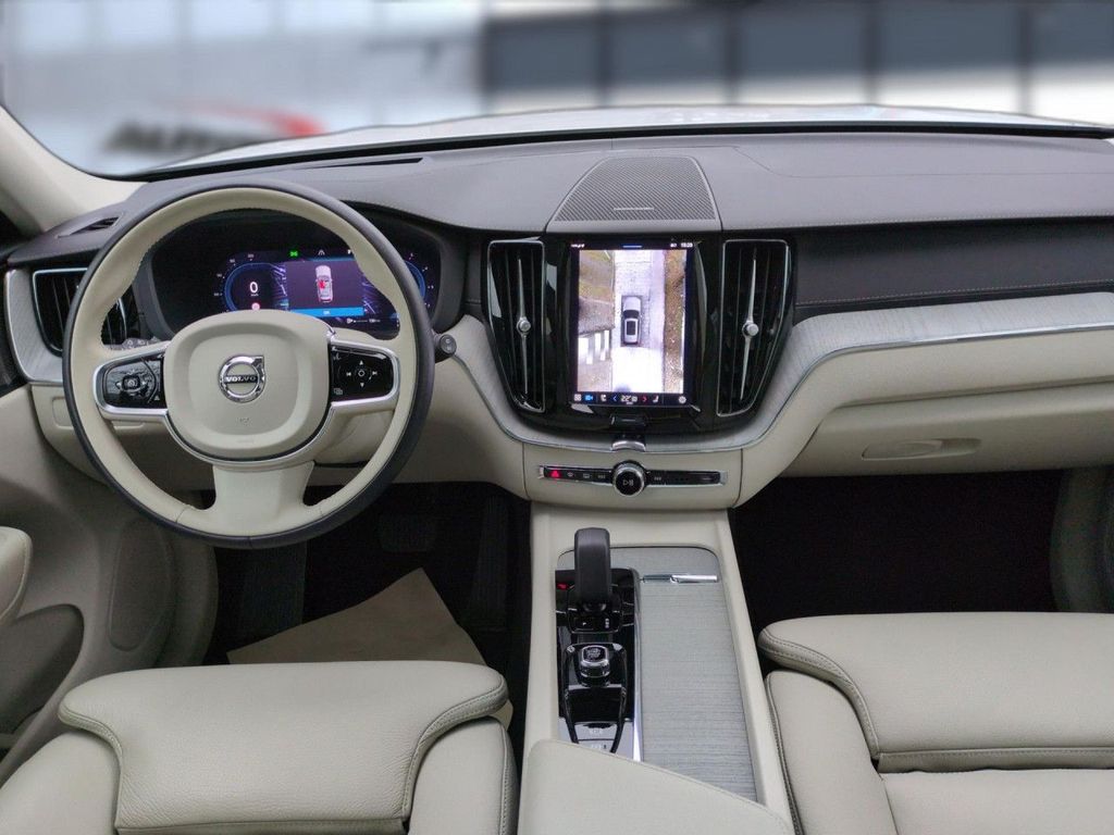 Volvo XC60 2023