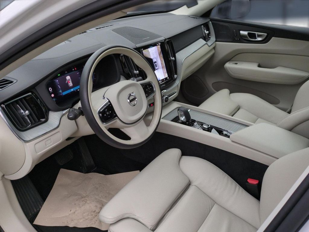 Volvo XC60 2023