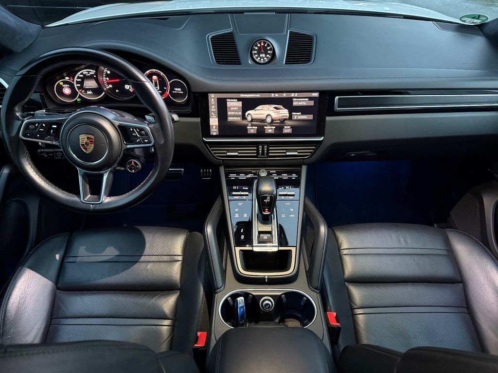 Porsche Cayenne 2020