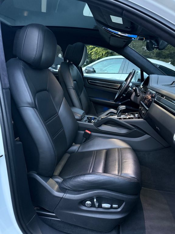 Porsche Cayenne 2020