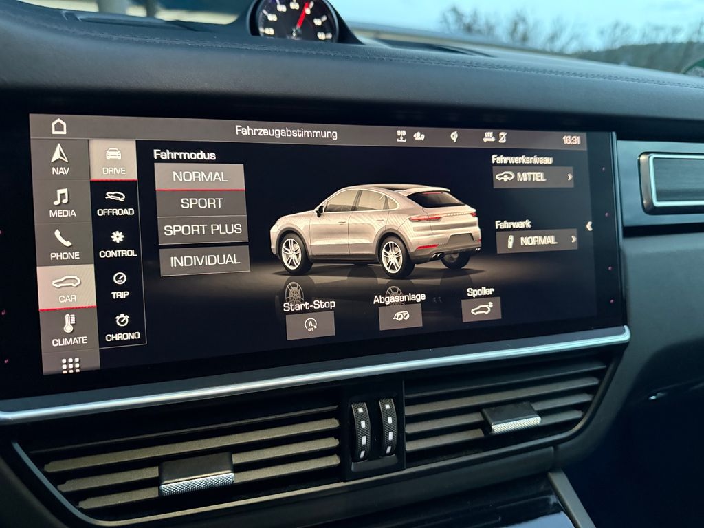 Porsche Cayenne 2020