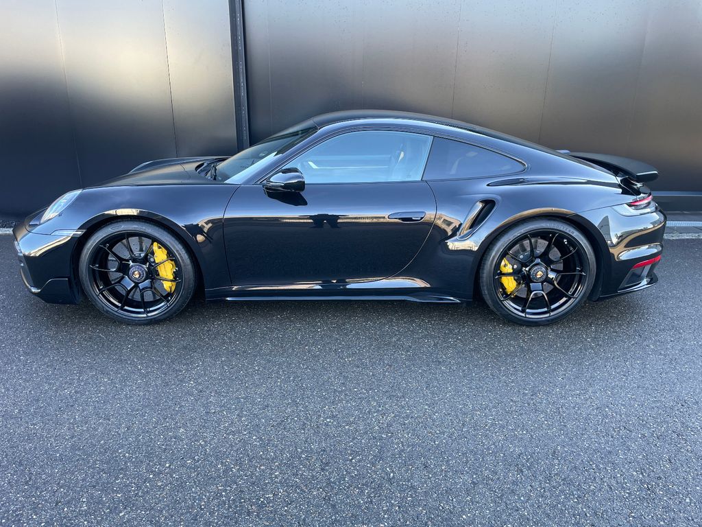 Porsche 992 2024