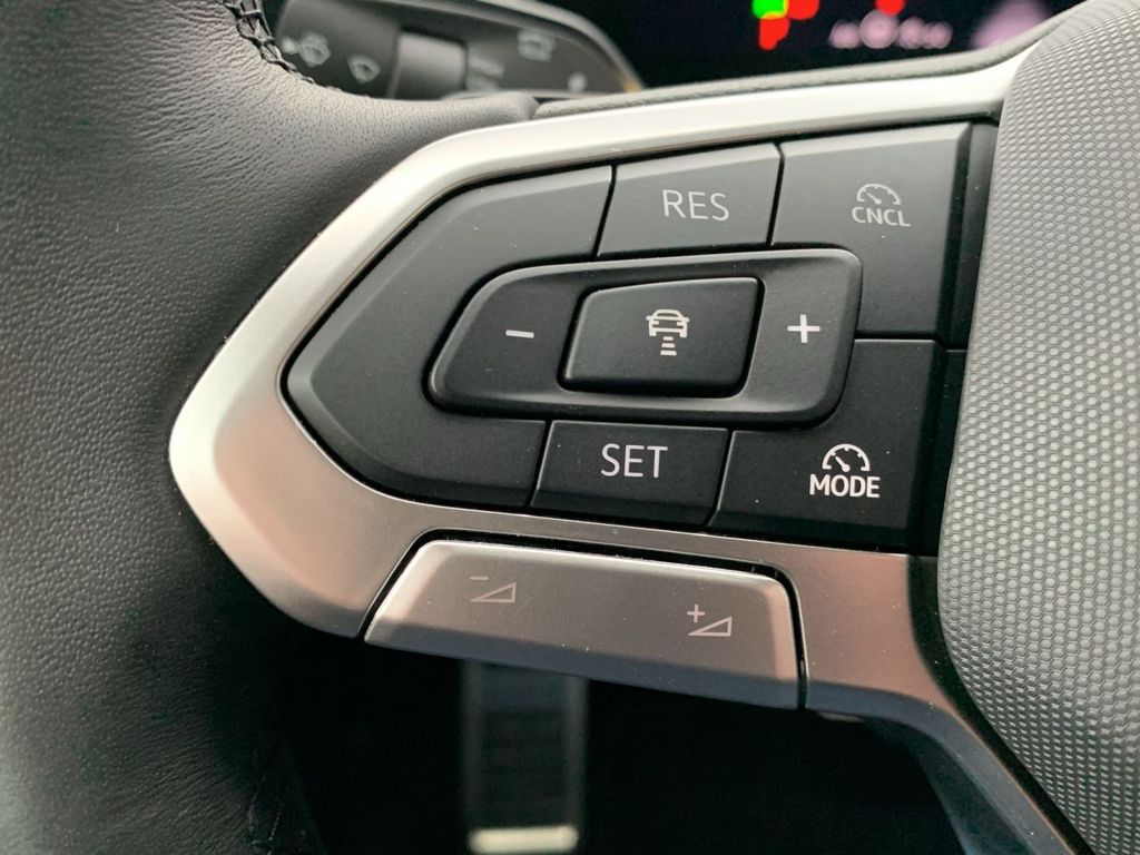 Volkswagen Tiguan 2025