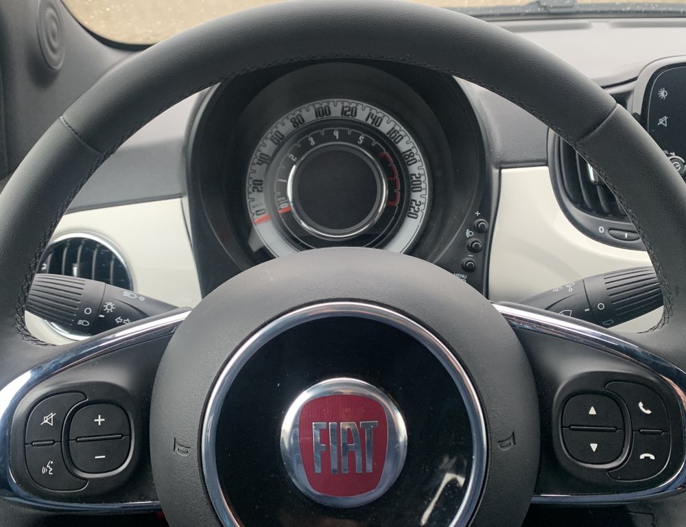 Fiat 500 2023