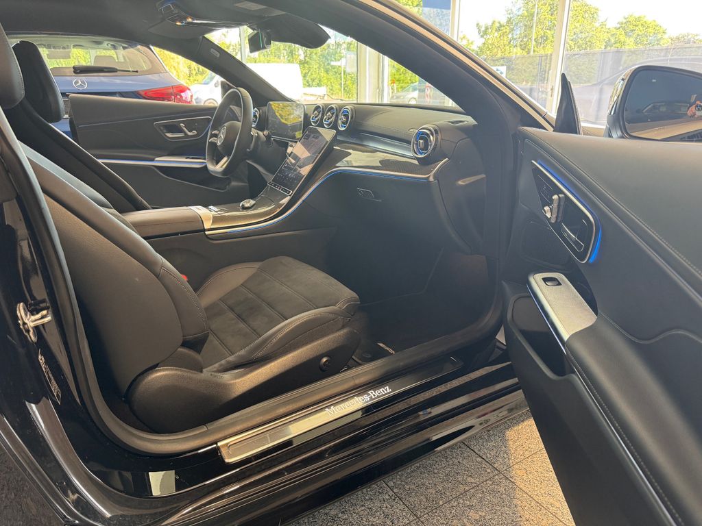 Mercedes-Benz CLE 200 2024