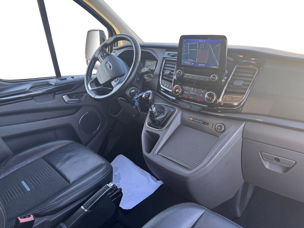 Ford Tourneo Custom 2021