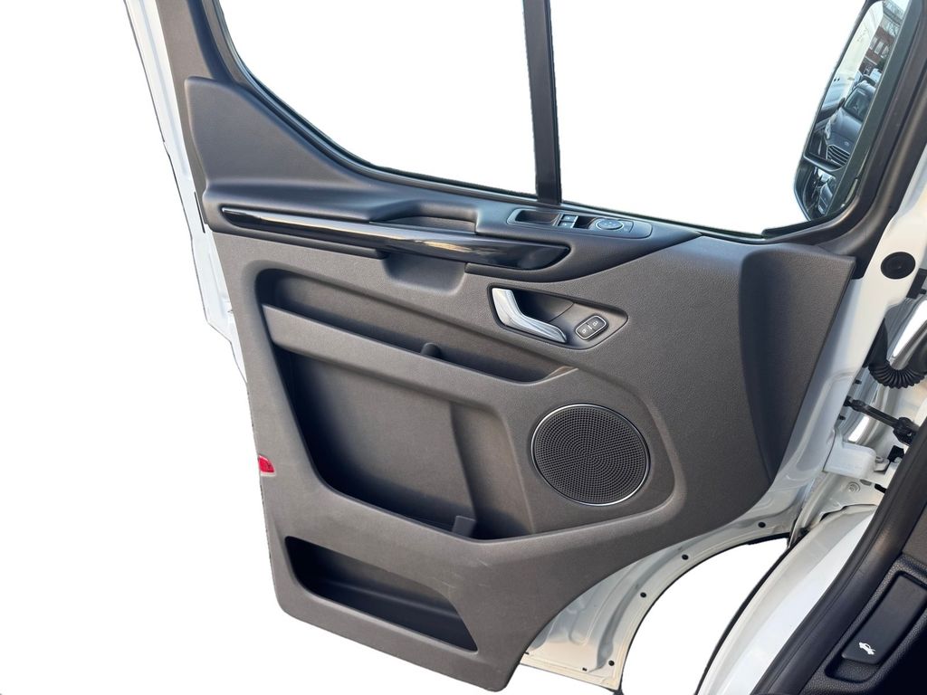 Ford Tourneo Custom 2021
