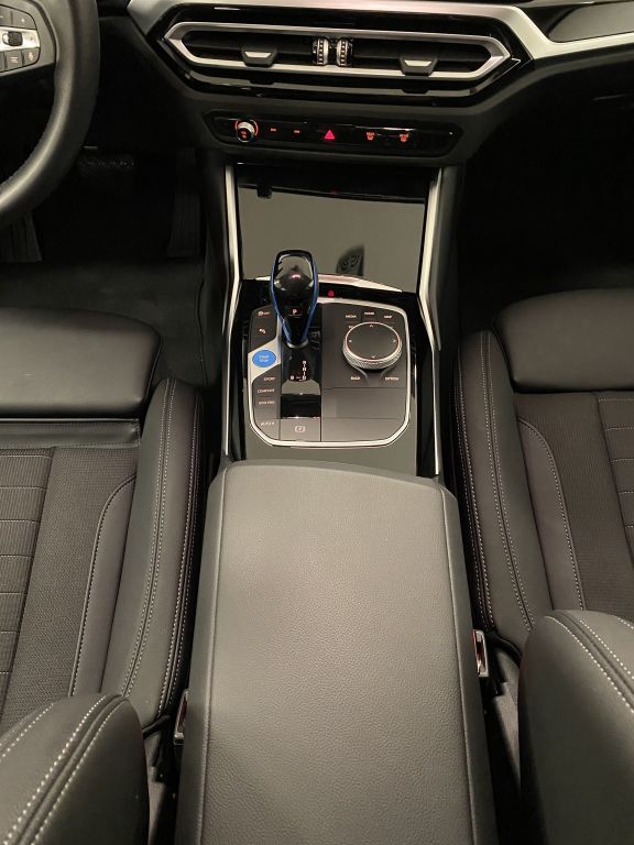 BMW i4 2022