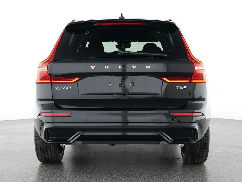Volvo XC60 2025