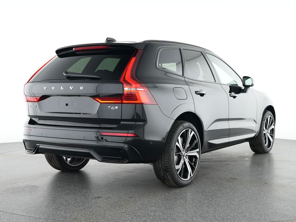 Volvo XC60 2025