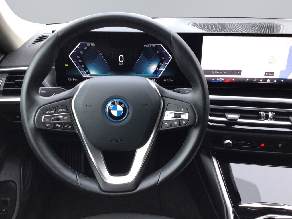 BMW i4 2023