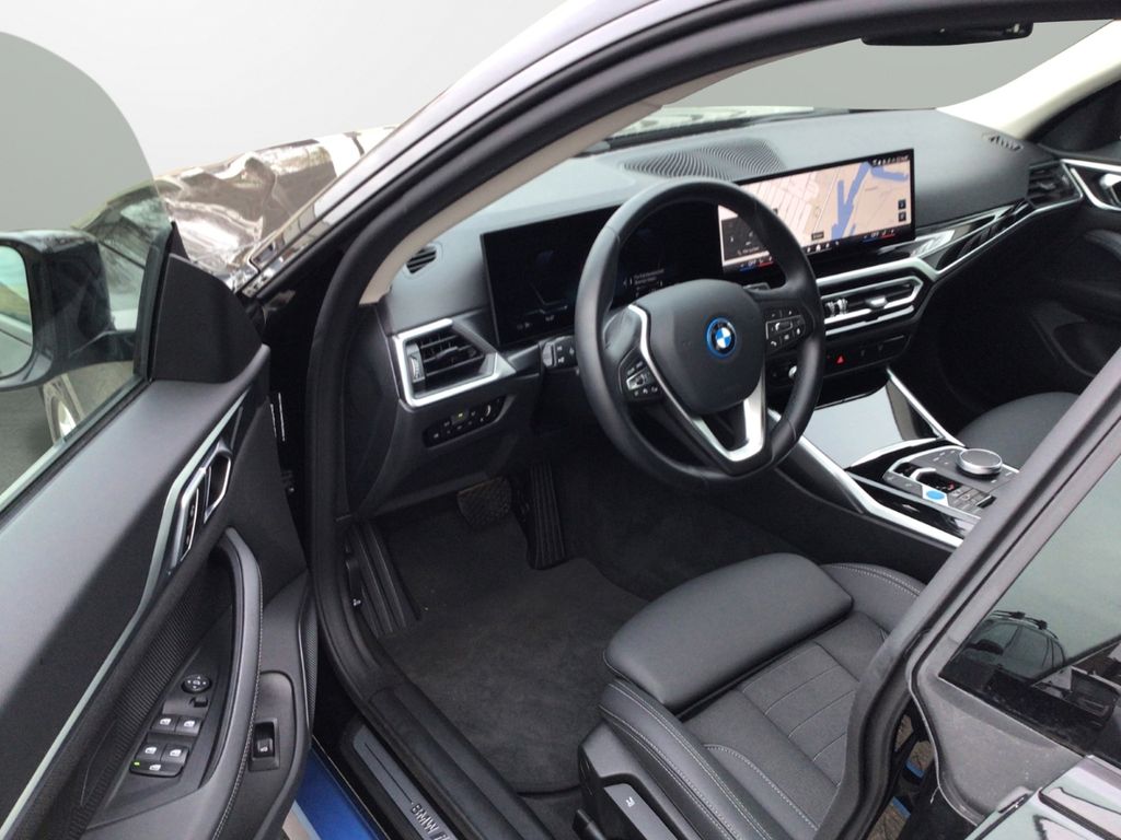 BMW i4 2023