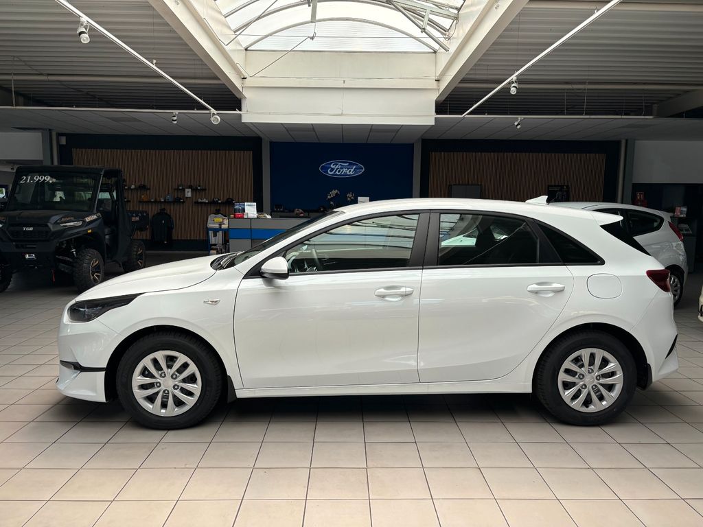 Kia cee'd / Ceed 2025
