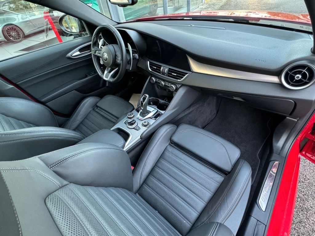Alfa Romeo Giulia 2023