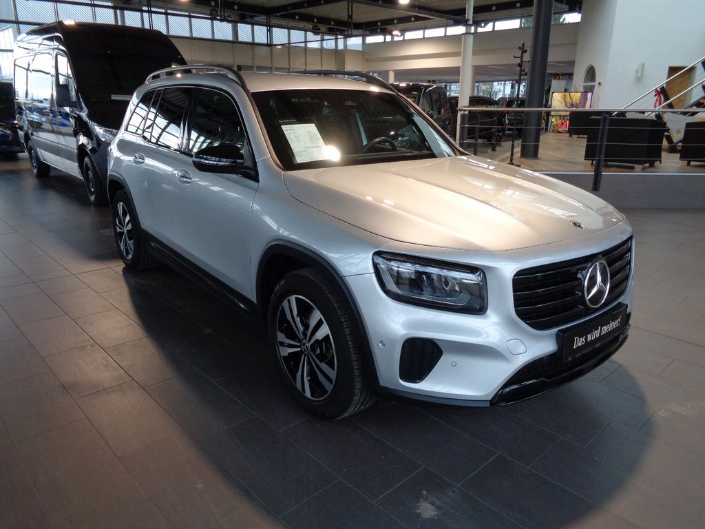 Mercedes-Benz GLB 200 2024