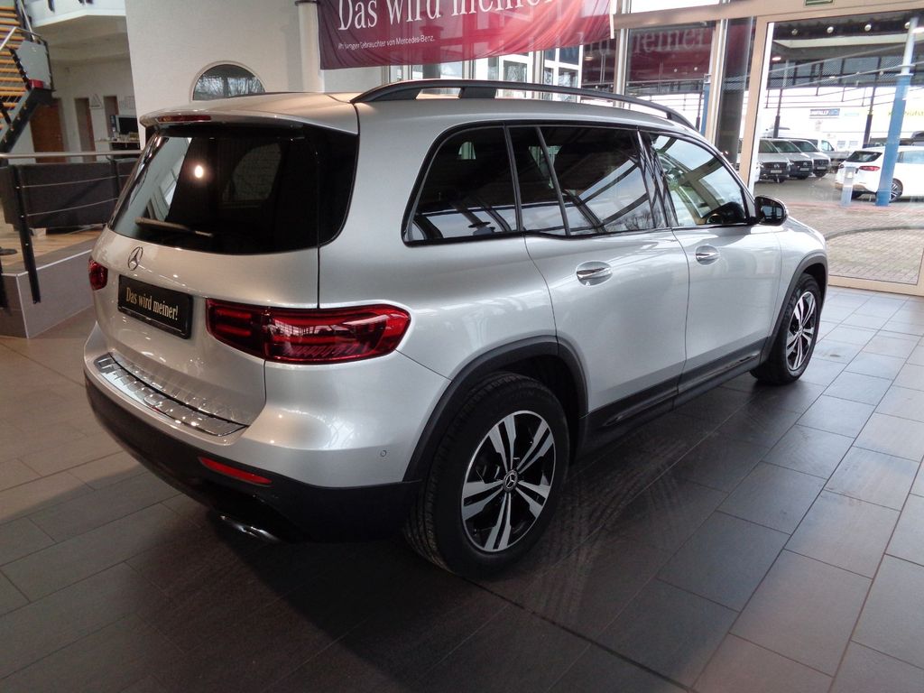 Mercedes-Benz GLB 200 2024