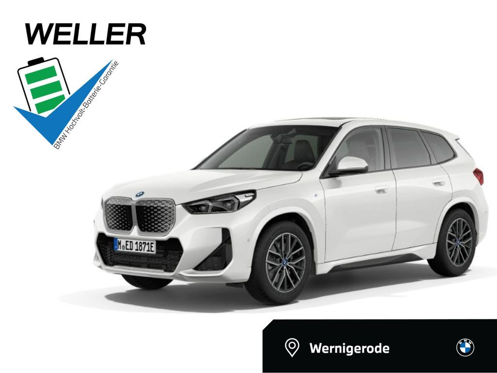 BMW iX1 2024