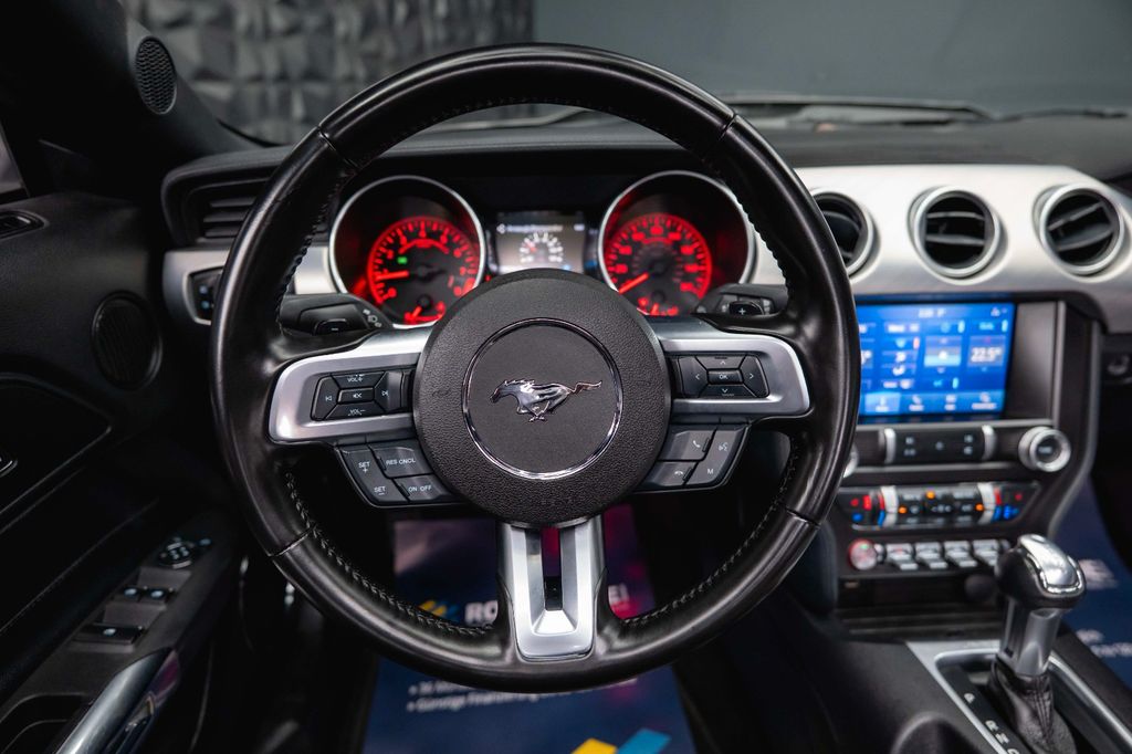 Ford Mustang 2020