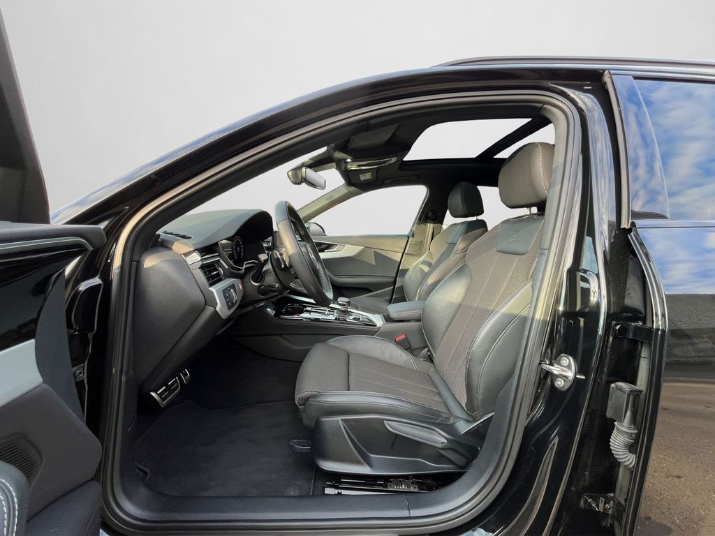 Audi A4 2022