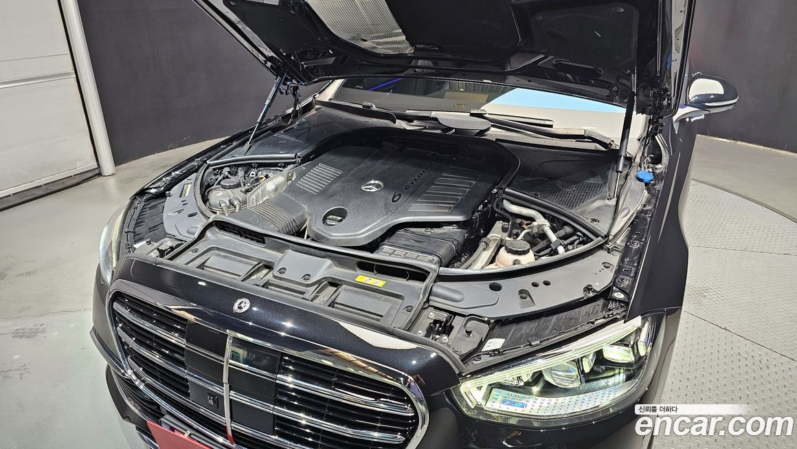 Mercedes-Benz S-Class 2022