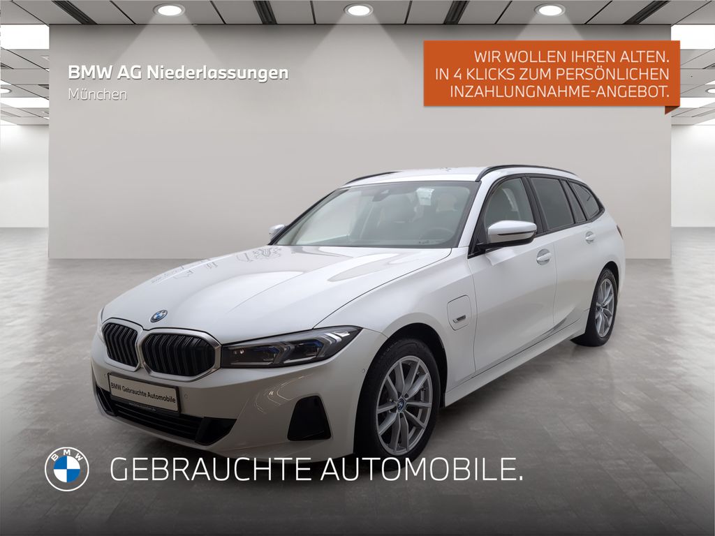 BMW 330 2022