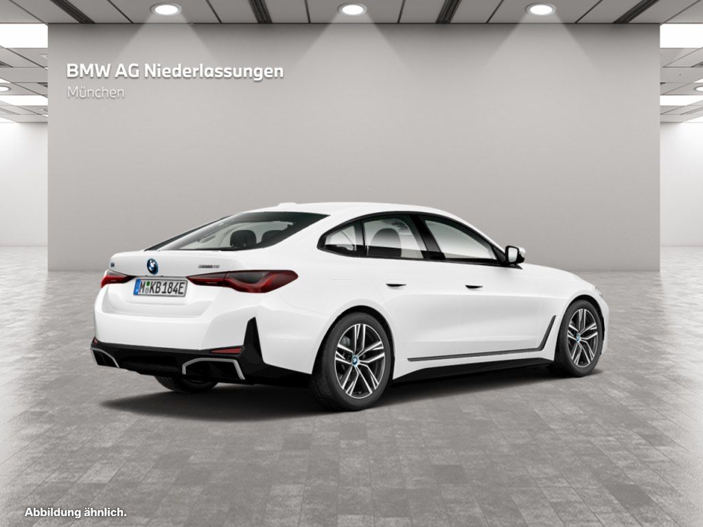 BMW i4 2023