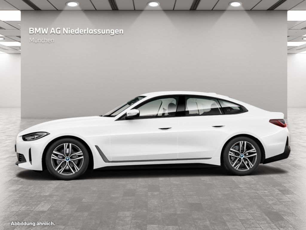 BMW i4 2023