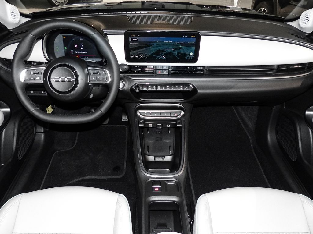 Fiat 600 2025