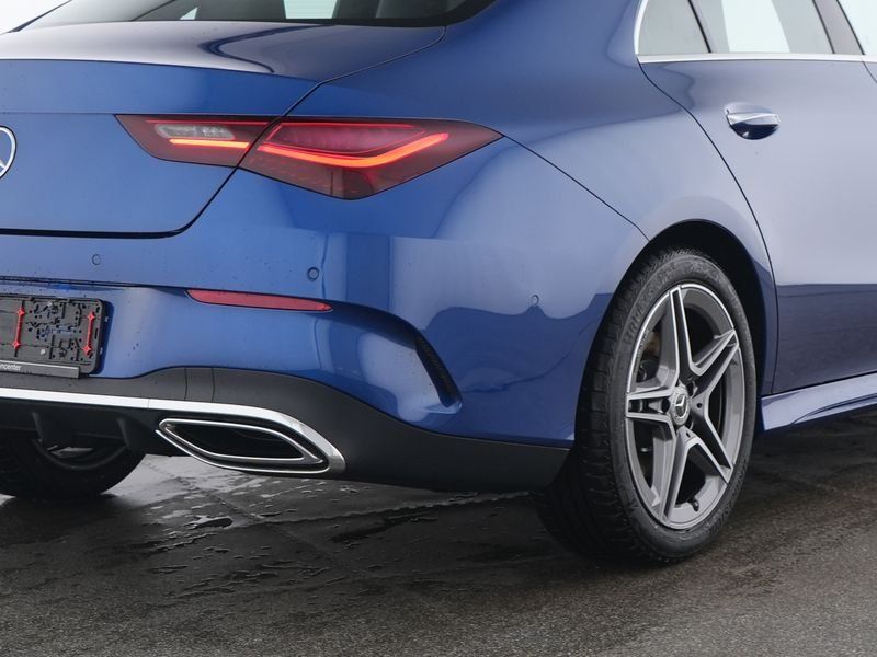 Mercedes-Benz CLA 200 2025