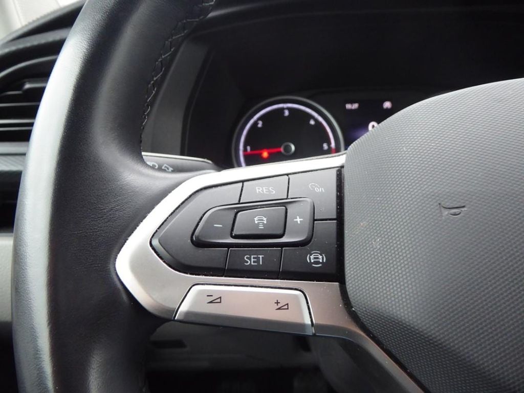 Volkswagen T6 Caravelle 2024