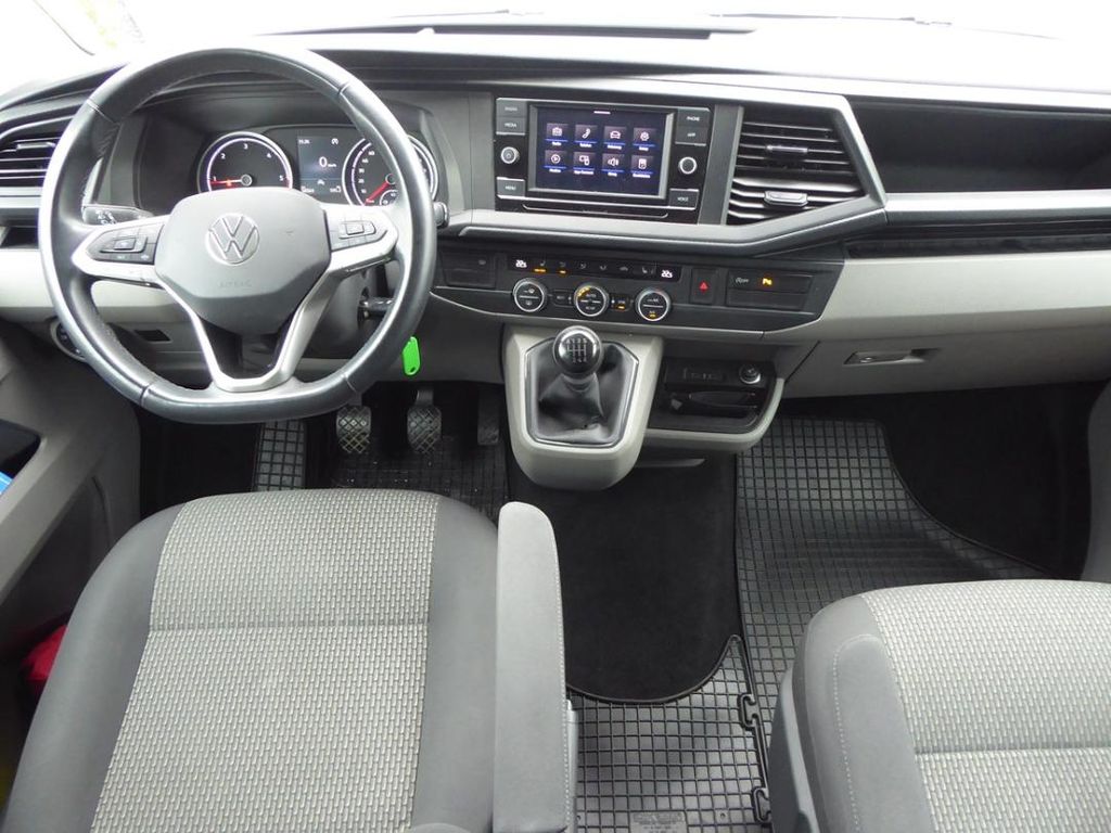 Volkswagen T6 Caravelle 2024
