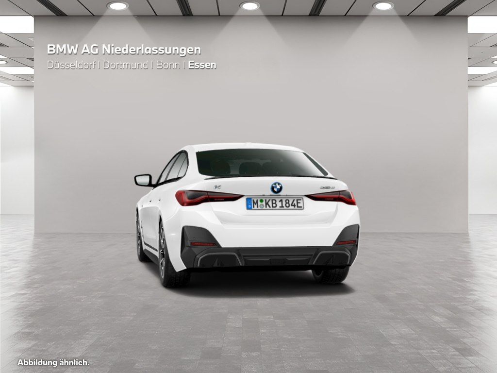 BMW i4 2023