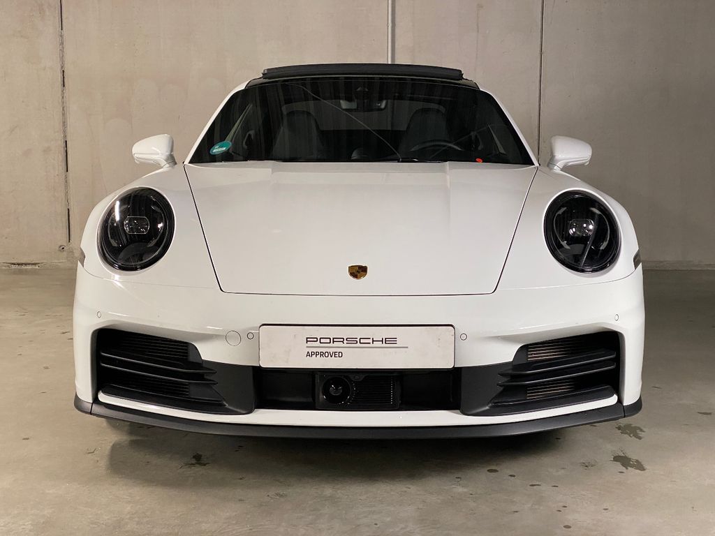 Porsche 992 2025