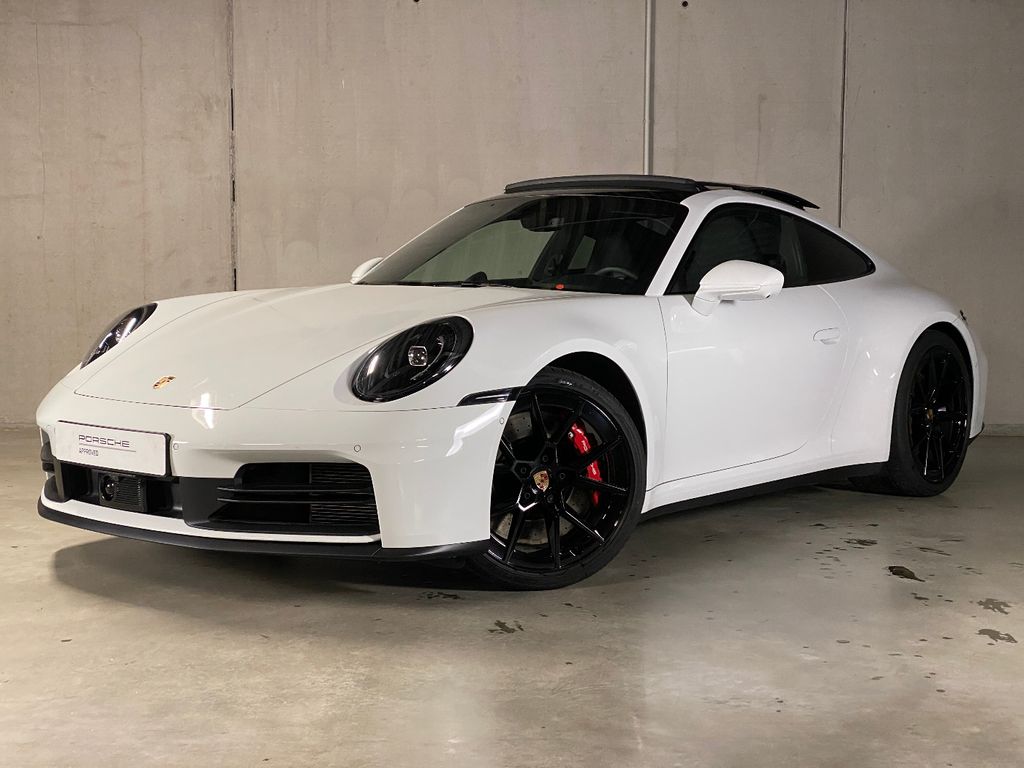 Porsche 992 2025
