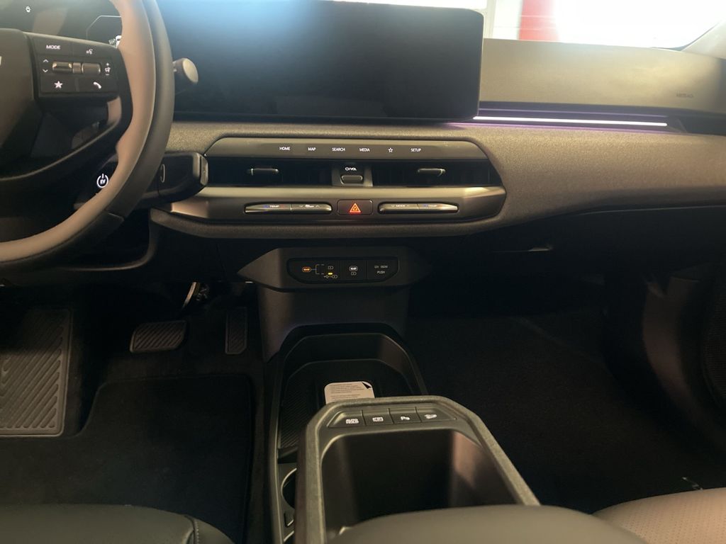 Kia EV4 2025
