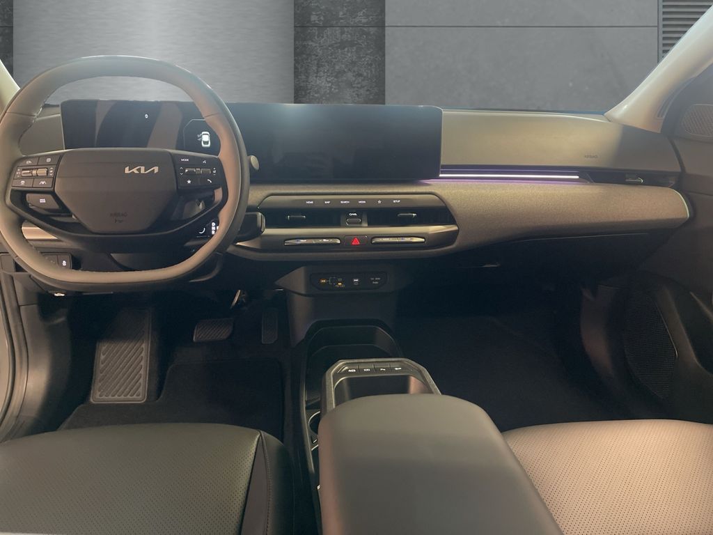 Kia EV4 2025