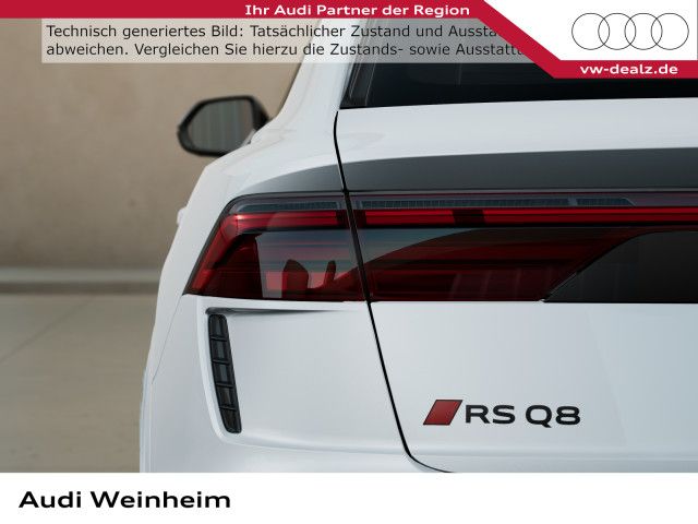 Audi RSQ8