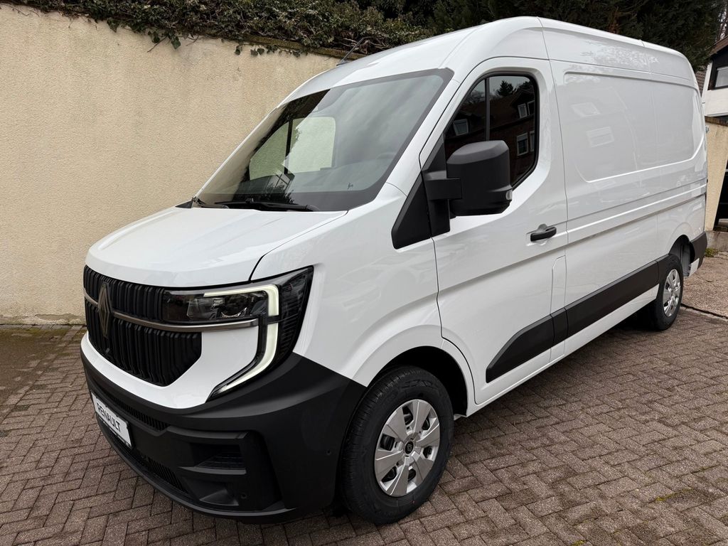 Renault Master 2025