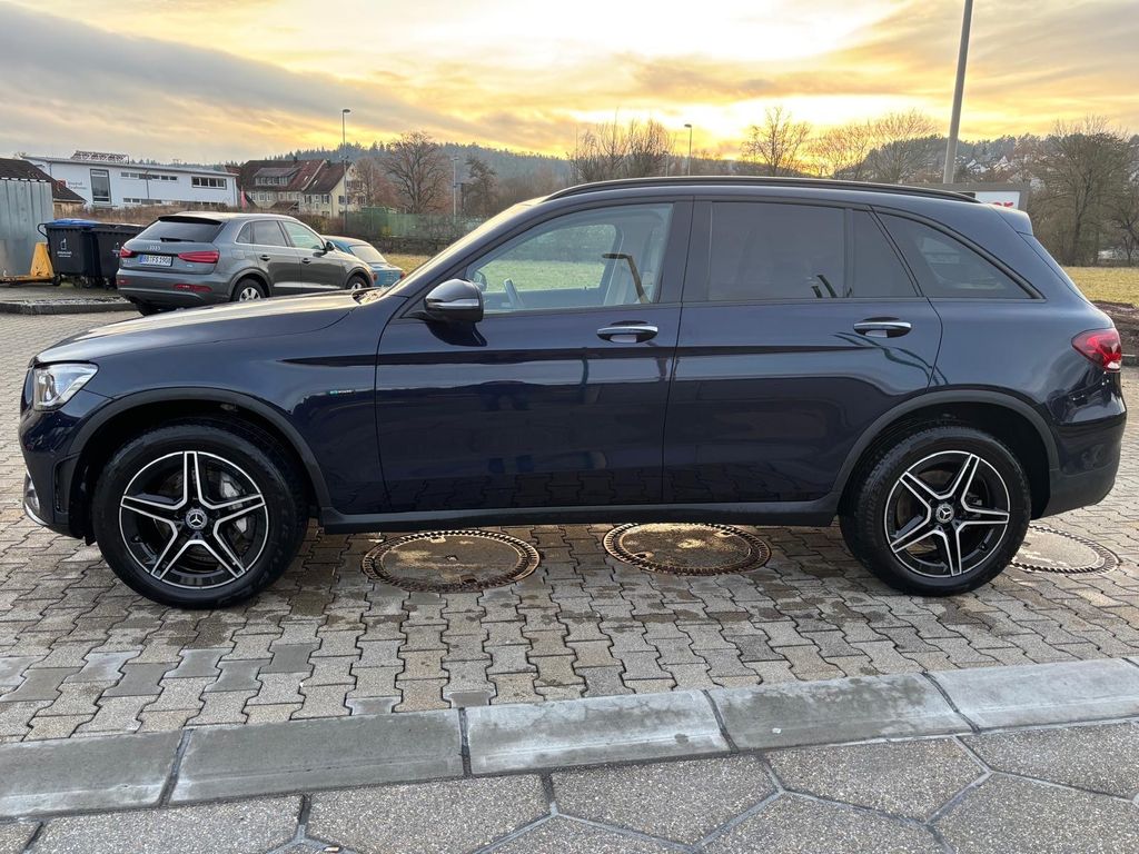 Mercedes-Benz GLC 300 2020