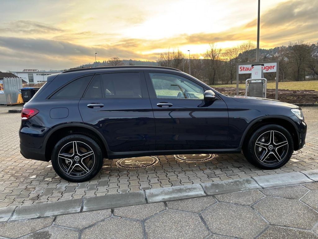 Mercedes-Benz GLC 300 2020