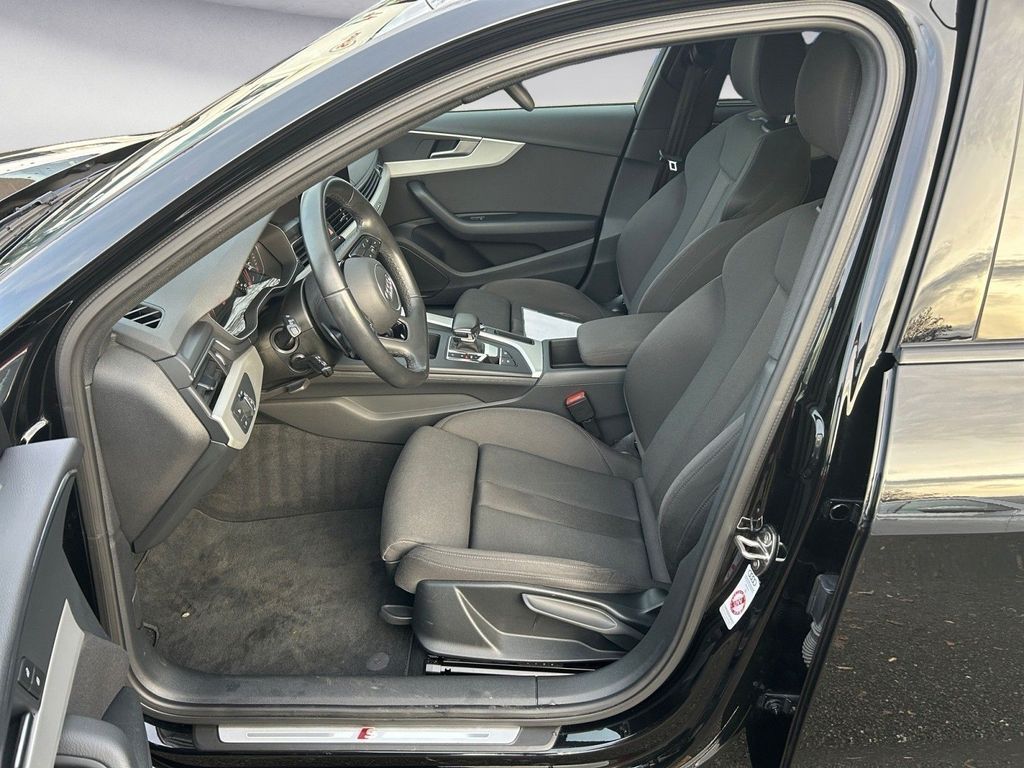 Audi A4 2022