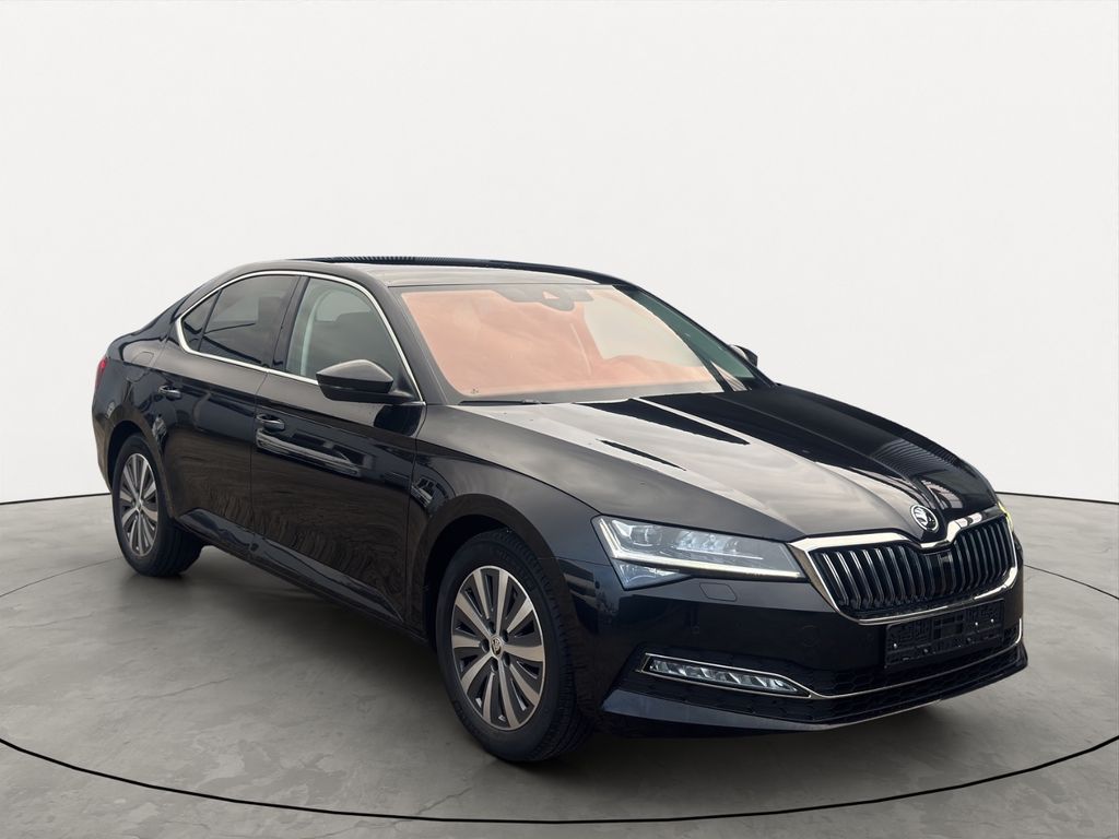Skoda Superb 2022
