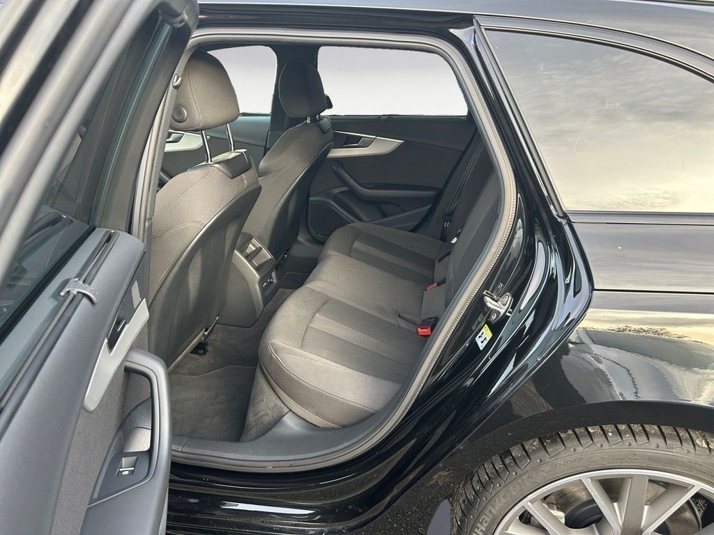 Audi A4 2022
