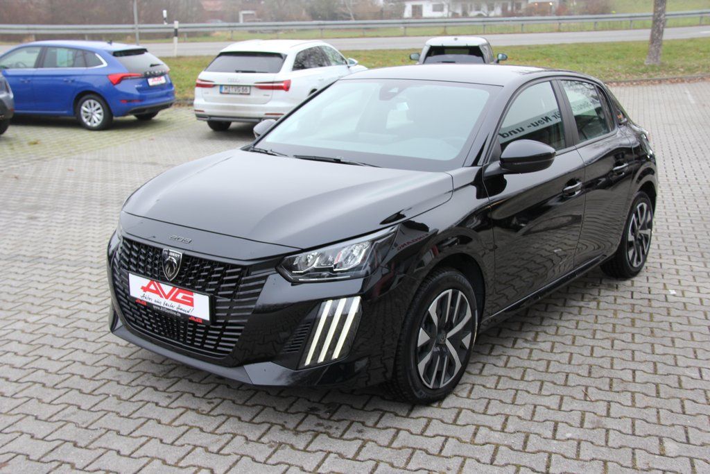 Peugeot e-208 2025