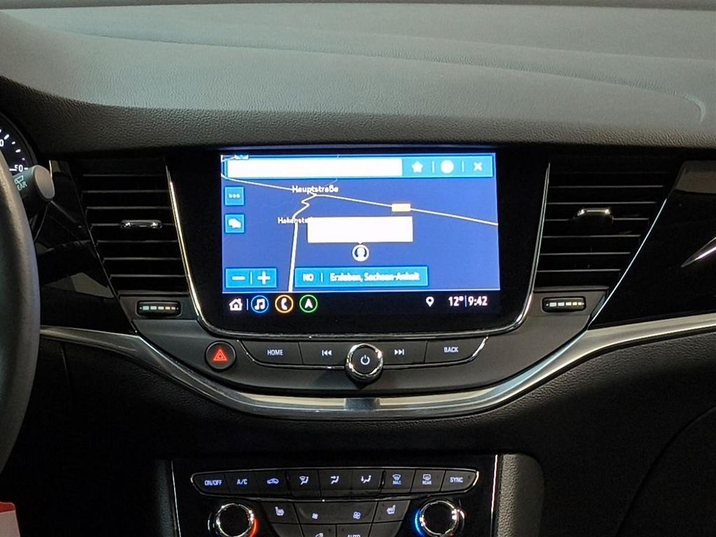 Opel Astra 2022