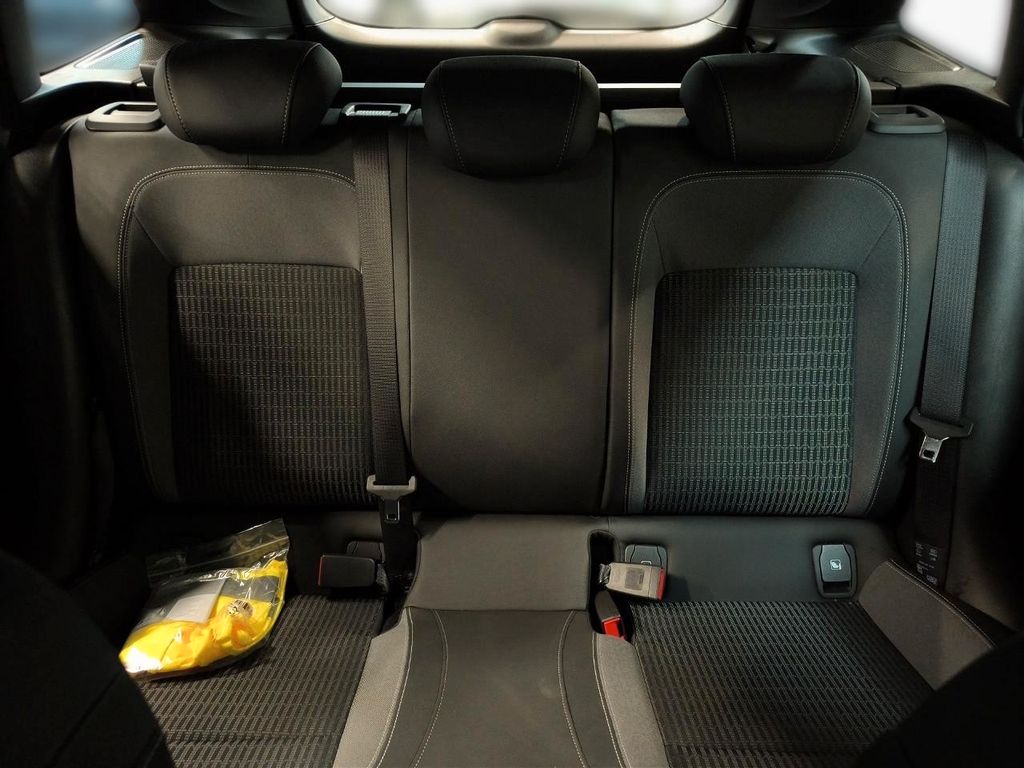 Opel Astra 2022