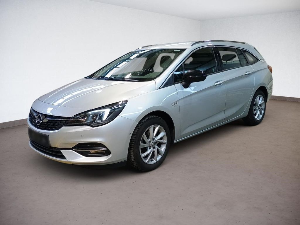 Opel Astra 2022