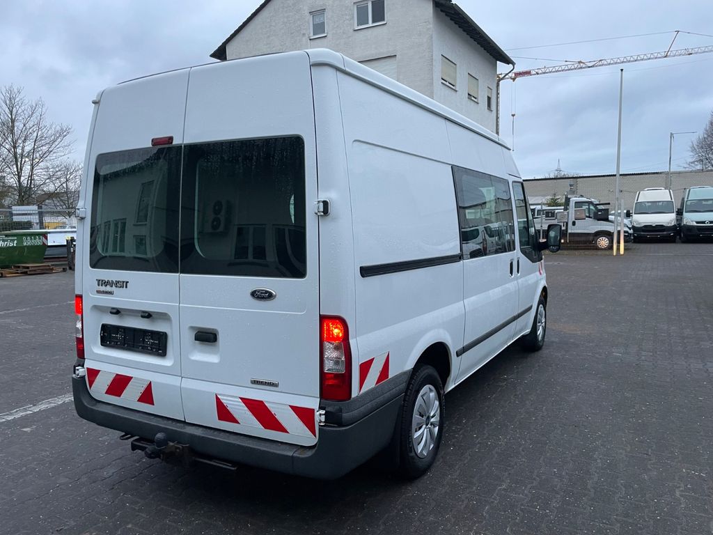 Ford Transit 2011